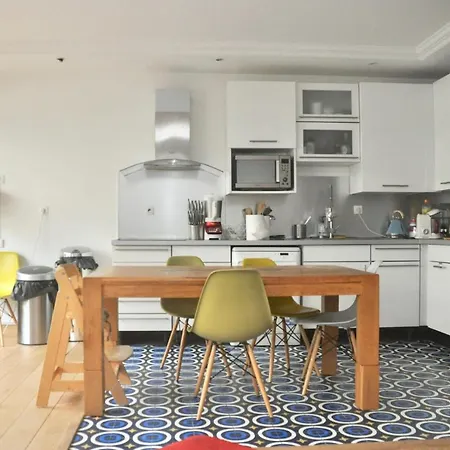 Charming Near Batignolles